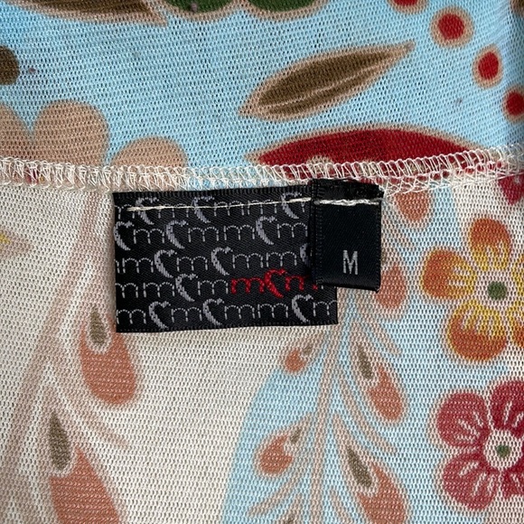 Moa Moa Sheer Faux Wrap V Neck Cap Sleeve Floral Design Top - Picture 8 of 9